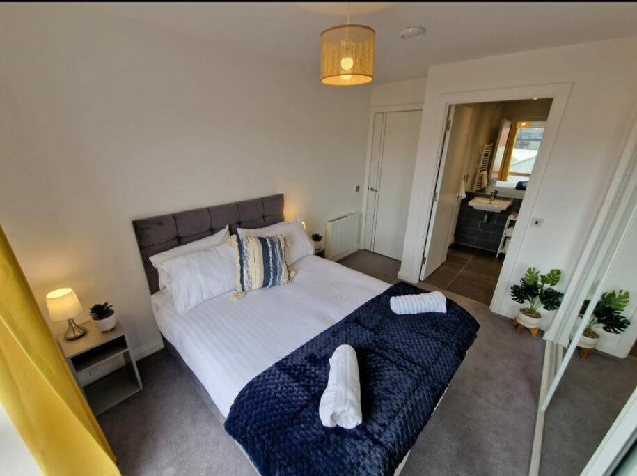 Modern Apartment, Sleeps 6, Belfast City Centre Εξωτερικό φωτογραφία